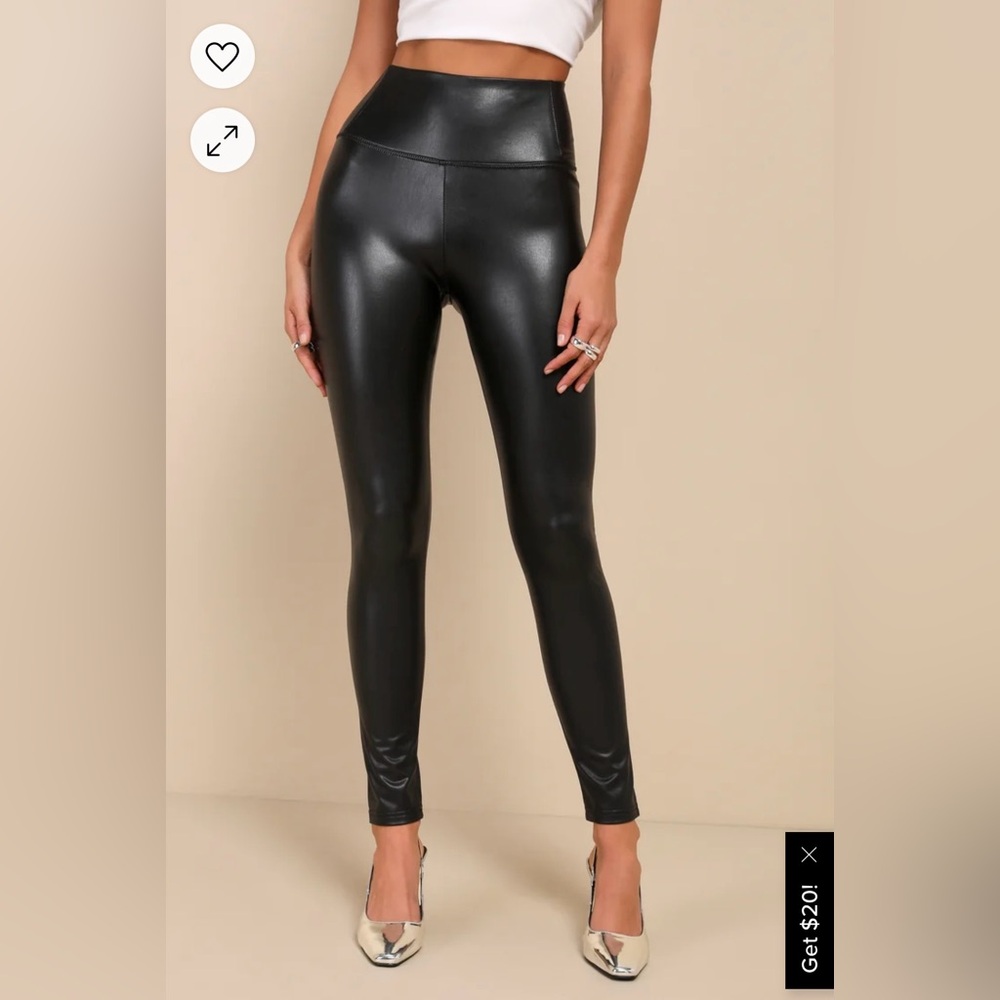 Lulu’s Keep It Sleek Black Vegan Leather Leggings Size Large NWT
